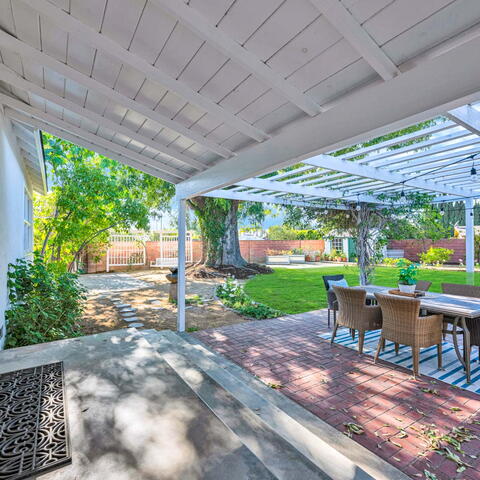 1722 Sierra Alta Drive Listing Image Thumbnail #3