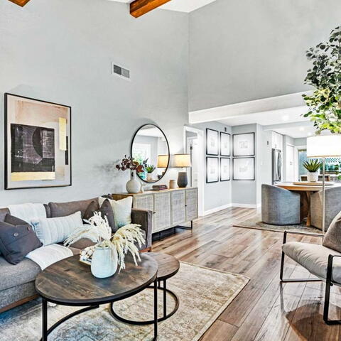 798 Archwood Avenue Listing Image Thumbnail #4