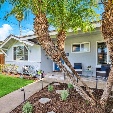 677 N Clinton Street Listing Image Thumbnail #5