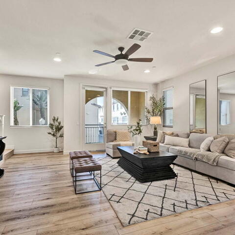 813 S Anaheim Boulevard #101 Listing Image Thumbnail #4