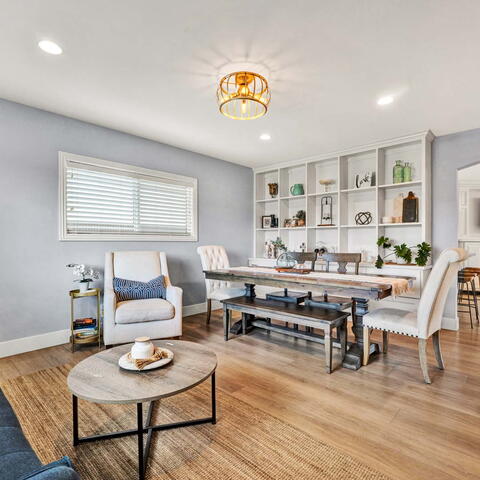 677 N Clinton Street Listing Image Thumbnail #7