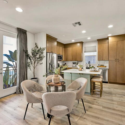 813 S Anaheim Boulevard #101 Listing Image Thumbnail #5