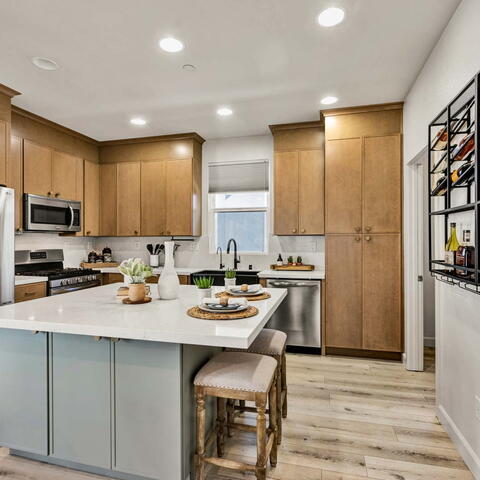 813 S Anaheim Boulevard #101 Listing Image Thumbnail #6