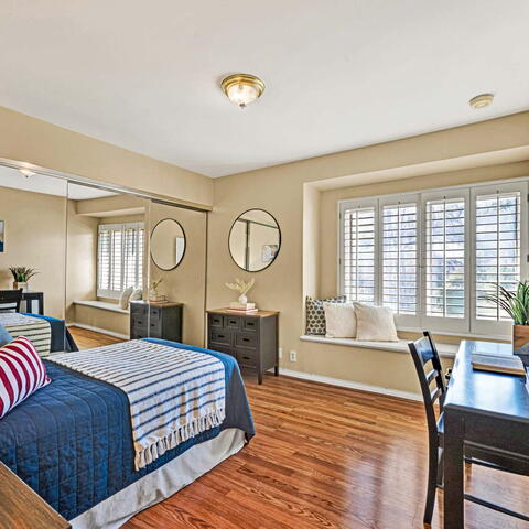 1559 N Mustang Avenue Listing Image Thumbnail #15