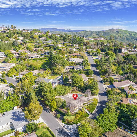 10471 Brightwood Drive Listing Image Thumbnail #3