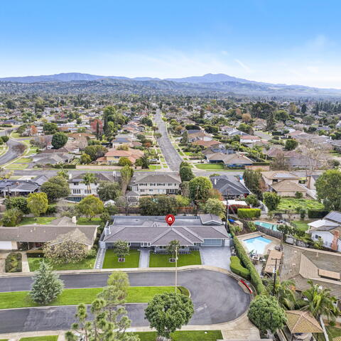 14322 Acacia Drive Listing Image Thumbnail #4