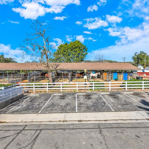 1607 N Dressage Street Listing Image Thumbnail #27