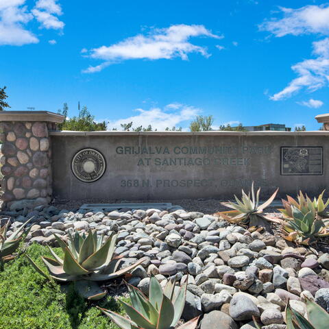 677 N Clinton Street Listing Image Thumbnail #22