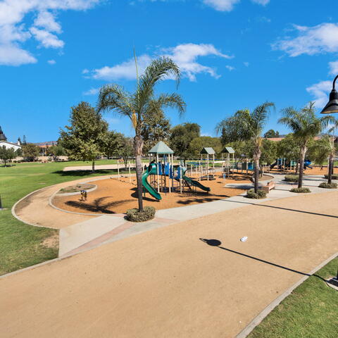 677 N Clinton Street Listing Image Thumbnail #25