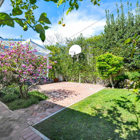 4110 Chestnut Avenue Listing Image Thumbnail #3