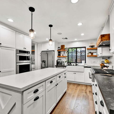 10691 Henderson Avenue Listing Image Thumbnail #2