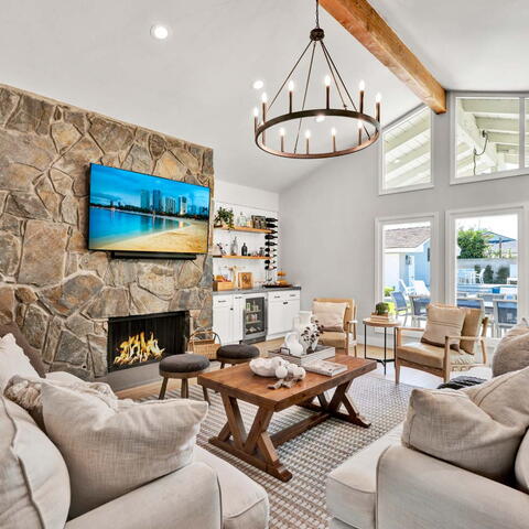 1016 Castlegate Lane Listing Image Thumbnail #6