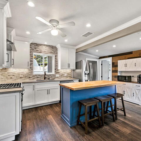 20101 E Clark Avenue Listing Image Thumbnail #5