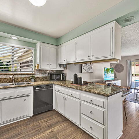 13561 Dean Street Listing Image Thumbnail #7