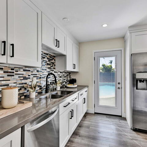 2710 E Adams Avenue Listing Image Thumbnail #9