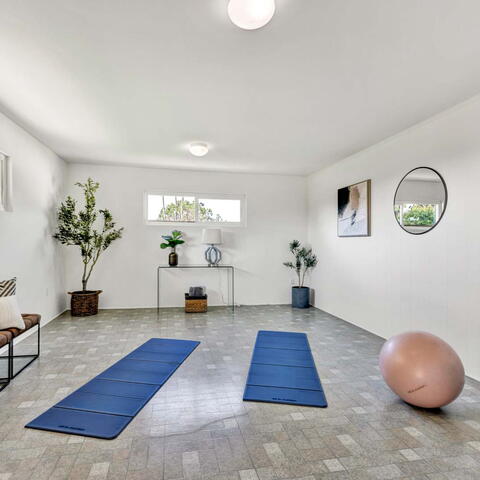 1392 Faren Drive Listing Image Thumbnail #21