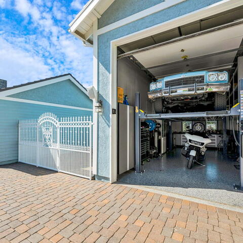 17525 Sunwest Circle Listing Image Thumbnail #23