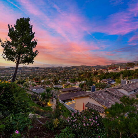 6823 E La Cumbre Drive Listing Image Thumbnail #2