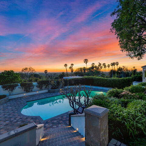 1392 Faren Drive Listing Image Thumbnail #3