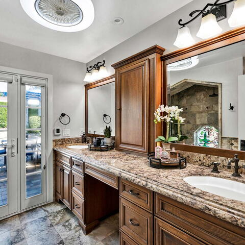 17525 Sunwest Circle Listing Image Thumbnail #13