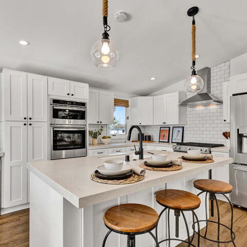 3076 Samoa Place Listing Image Thumbnail #2