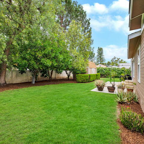 1802 N Shaffer Street Listing Image Thumbnail #2