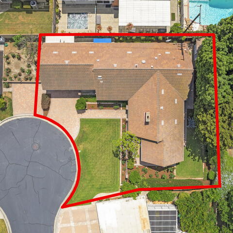 14321 Wisteria Lane Listing Image Thumbnail #4