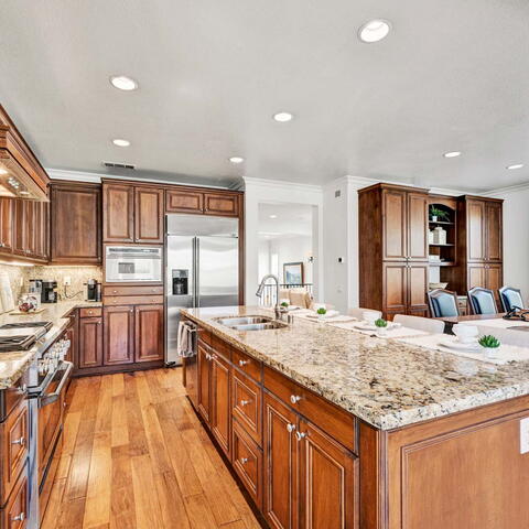 1447 Charleston Street Listing Image Thumbnail #8