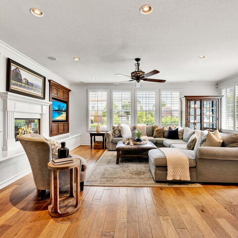 1447 Charleston Street Listing Image Thumbnail #10
