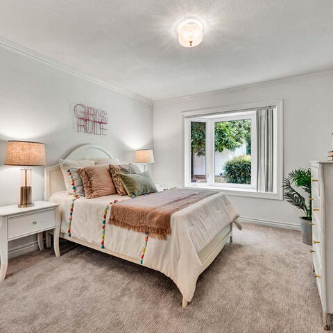 3939 E Lynnwood Avenue Listing Image Thumbnail #11