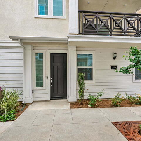 1070 N Anaheim Boulevard #1 Listing Image Thumbnail #2