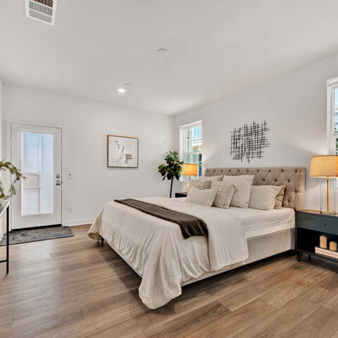 1070 N Anaheim Boulevard #1 Listing Image Thumbnail #10
