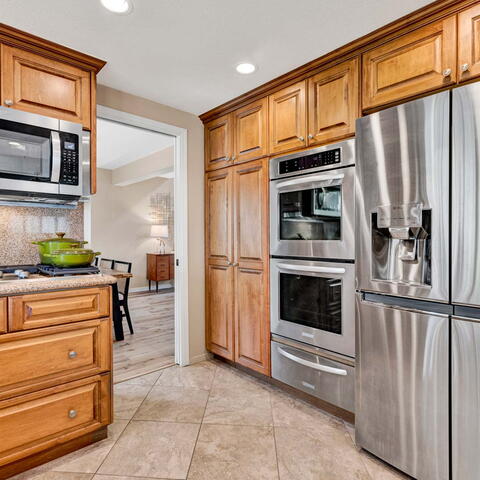 780 S Highland Lane Listing Image Thumbnail #9