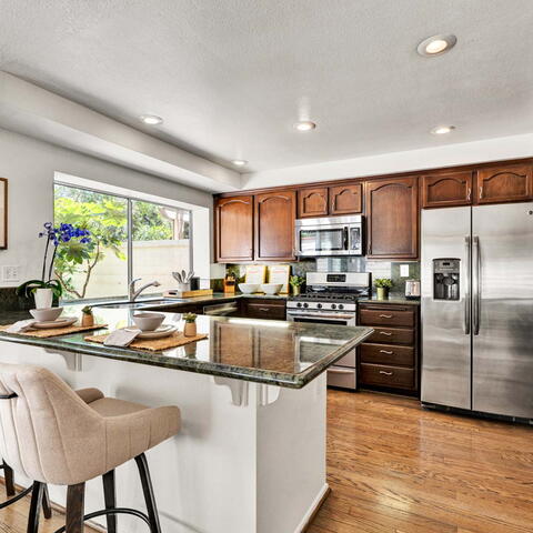 2404 Calle Andorra Listing Image Thumbnail #7