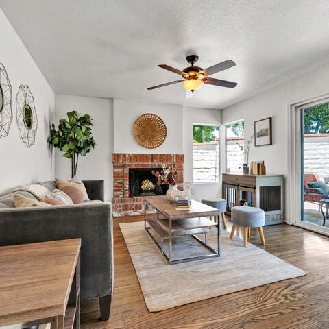 2404 Calle Andorra Listing Image Thumbnail #9