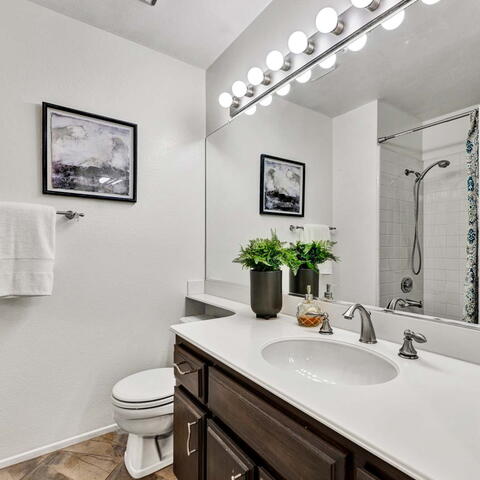 2404 Calle Andorra Listing Image Thumbnail #15