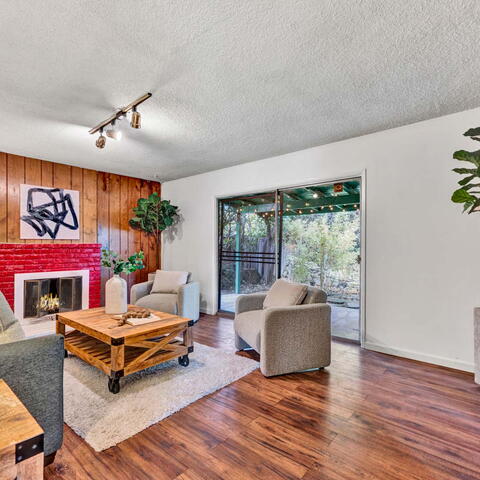 2626 Ponderosa Street Listing Image Thumbnail #6