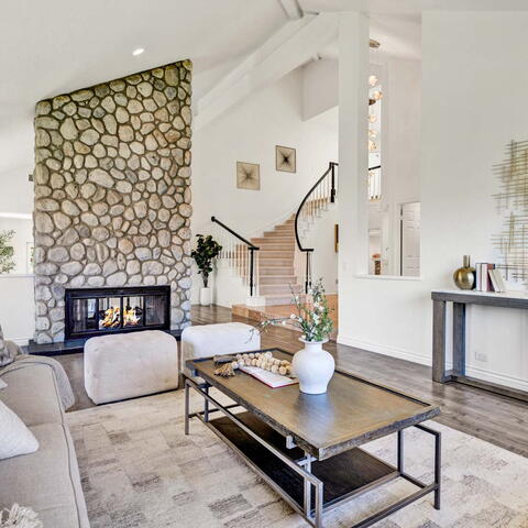 1052 Castlerock Lane Listing Image Thumbnail #5