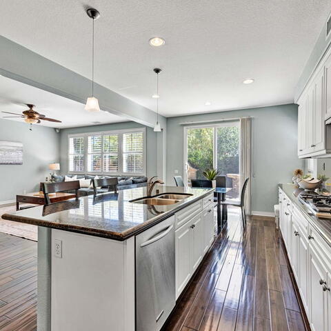 409 Hudson Drive Listing Image Thumbnail #6