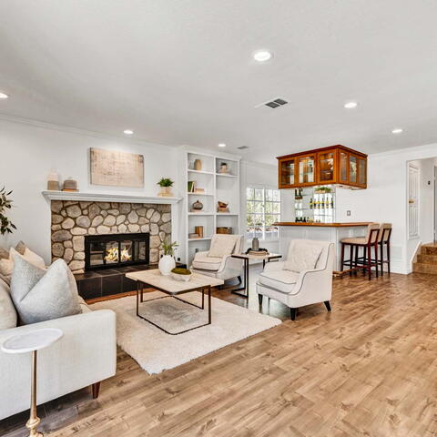 1052 Castlerock Lane Listing Image Thumbnail #11