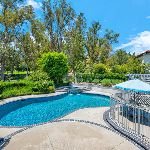 1052 Castlerock Lane Listing Image Thumbnail #24