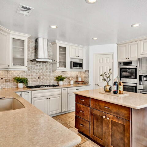1052 Castlerock Lane Listing Image Thumbnail #7