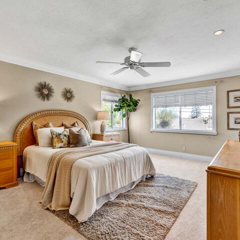 17552 Laurie Lane Listing Image Thumbnail #10