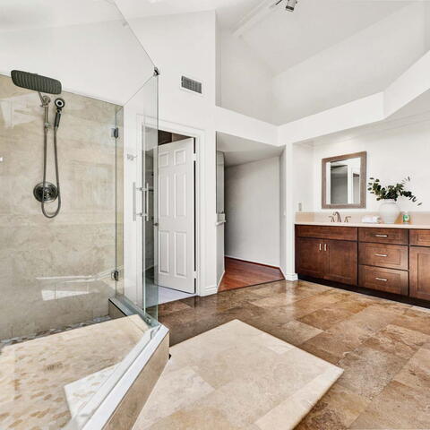 1052 Castlerock Lane Listing Image Thumbnail #16