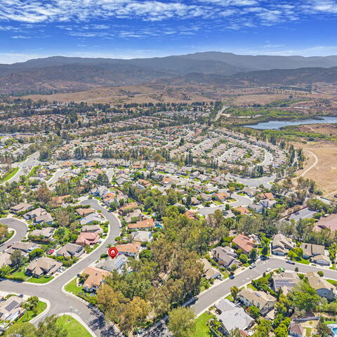 1052 Castlerock Lane Listing Image Thumbnail #27