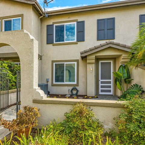 470 N Londonderry Lane #B Listing Image Thumbnail #3