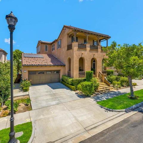 1407 Williamsburg Street Listing Image Thumbnail #1