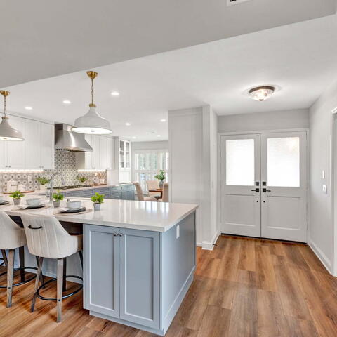 12412 Saint James Way Listing Image Thumbnail #2