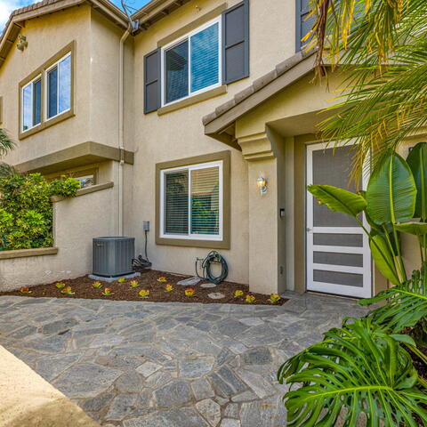 470 N Londonderry Lane #B Listing Image Thumbnail #4
