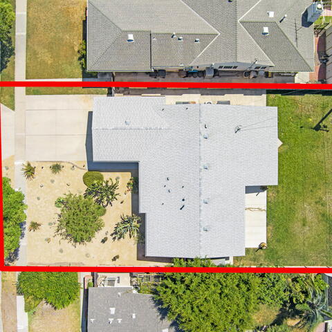 325 N Russell Avenue Listing Image Thumbnail #4